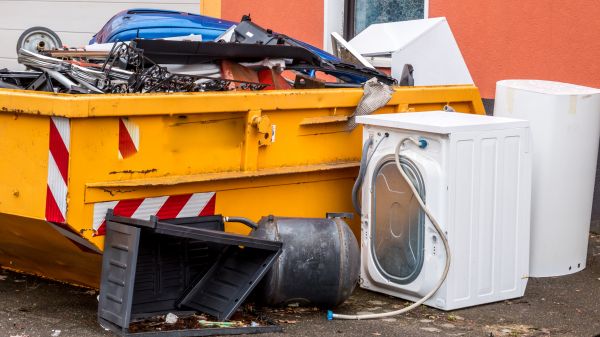 Basement Junk Removal in Lynnwood