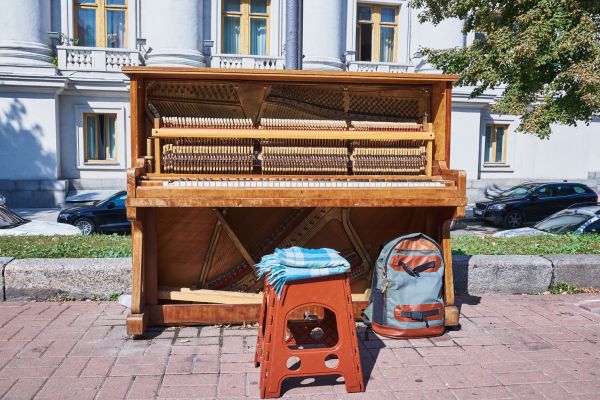 Piano Removal Service in Lynnwood