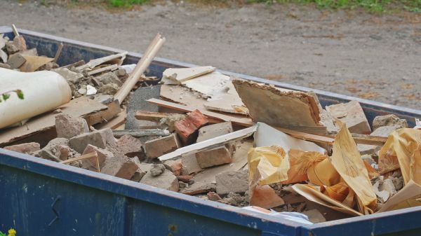 Renovation Junk Removal in Lynnwood
