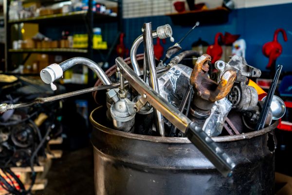Garage Junk Hauling in Lynnwood