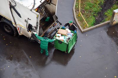 Junk Removal Team in Action